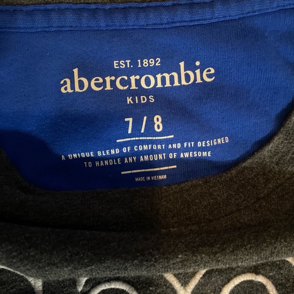 Abercrombie Long Sleeve Tee - Size 7/8 - Picture 2 of 2
